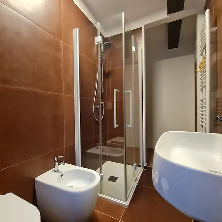 La Serva Padrona לסי