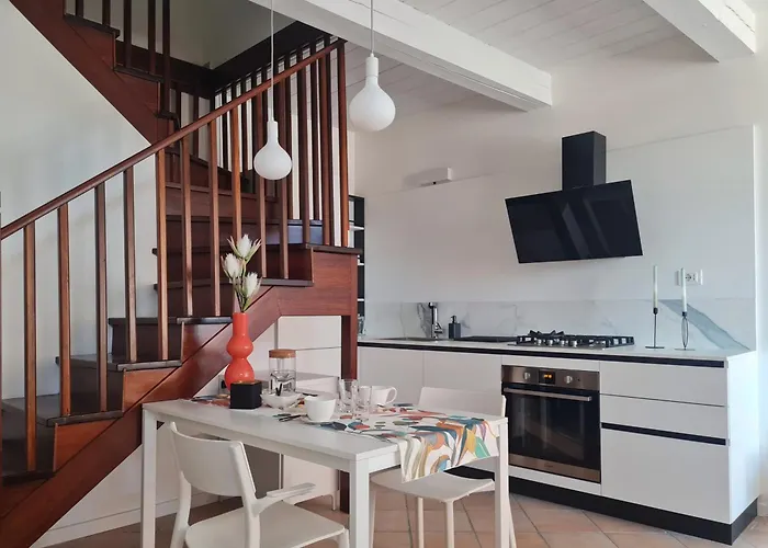 La Serva Padrona Apartment *