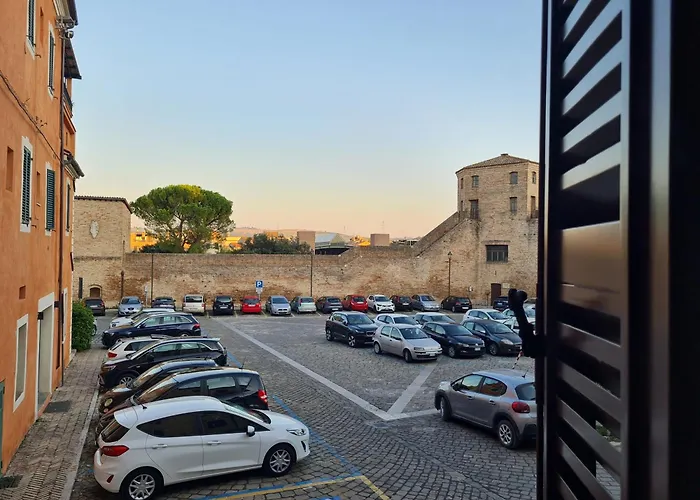 La Serva Padrona Jesi