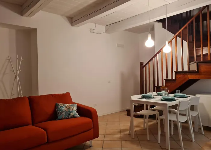 La Serva Padrona Apartment *